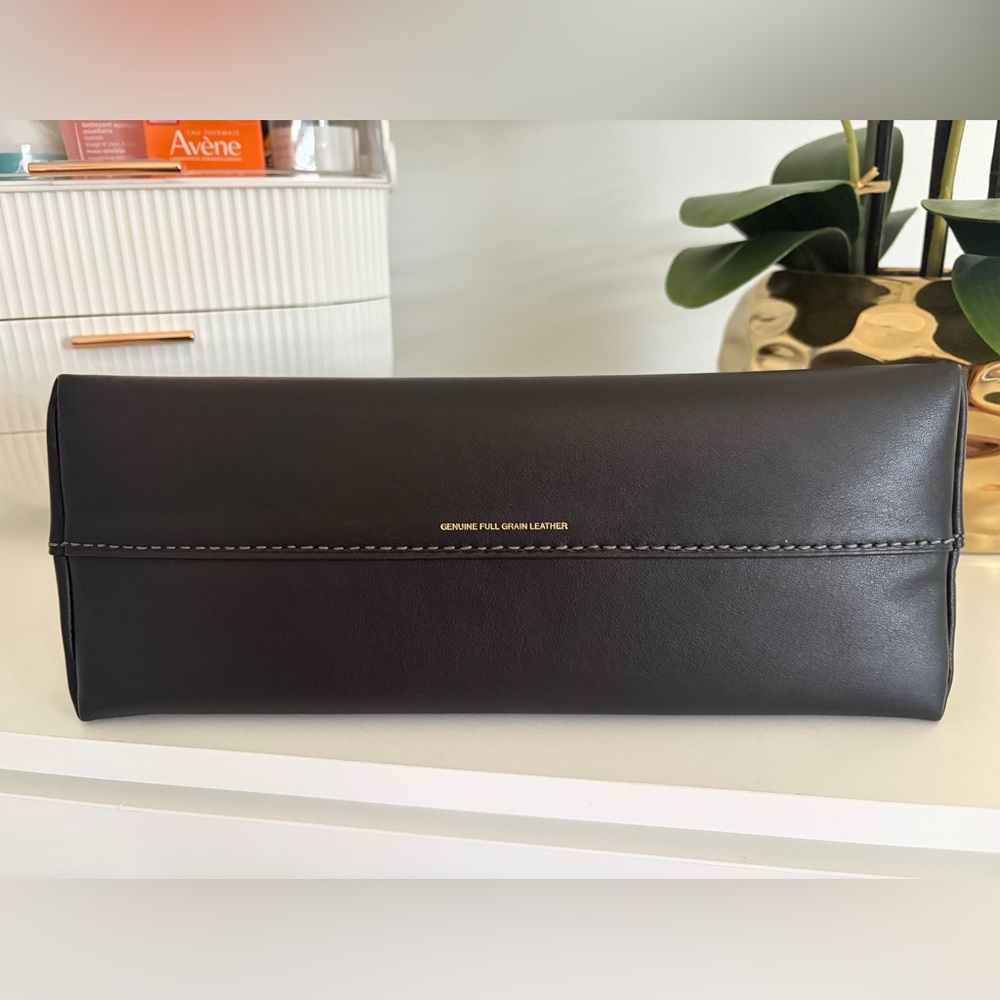 Coach Black Chelsea Shoulder Bag 30
With Chain - Picture 12 of 16